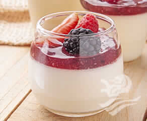 Panna Cotta De Frutas Vermelhas